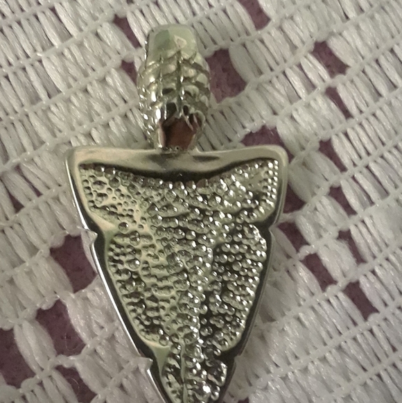 Silver Stone pendant Arrowhead - Picture 6 of 9